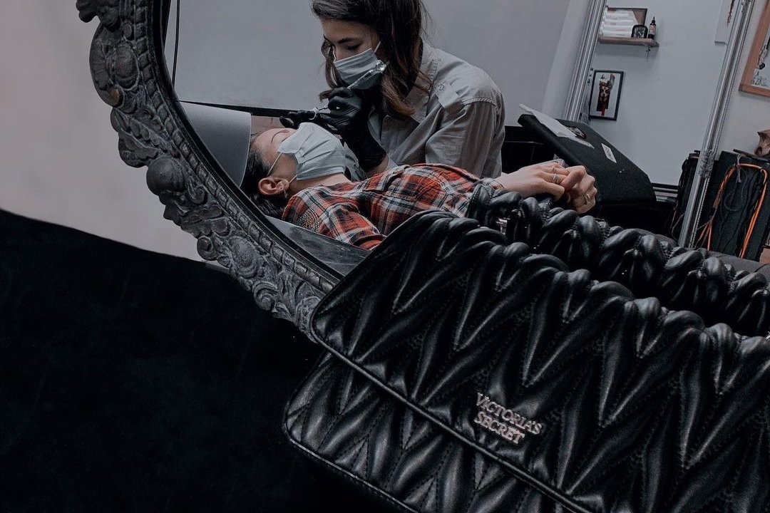 125771483_991137728057936_6608315572381846458_n