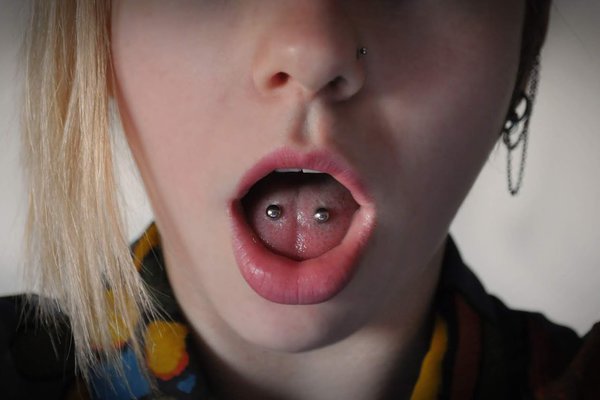 Cute-Venom-Piercing-With-Silver-Studs1.jpg