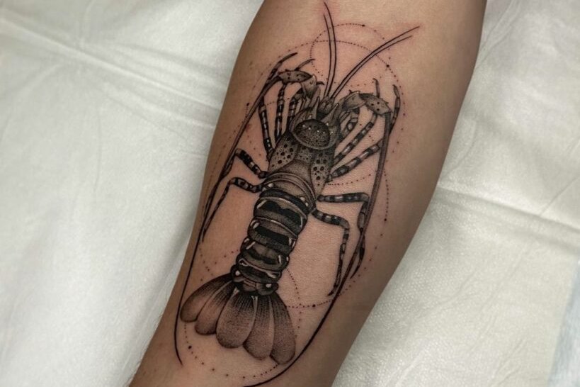 Lobster-Dark-Ink-Tattoo-819x1024.jpg