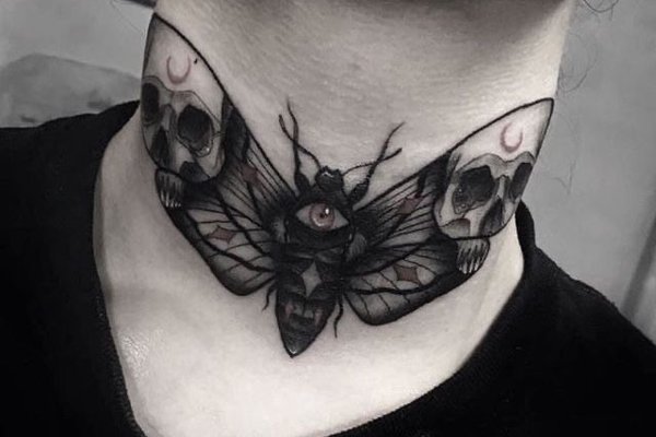 Тату на шее 047