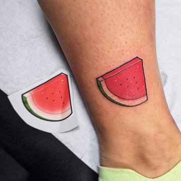 cute_watermelon_tattoo_by_himelilt_deeukce-fullview.jpg