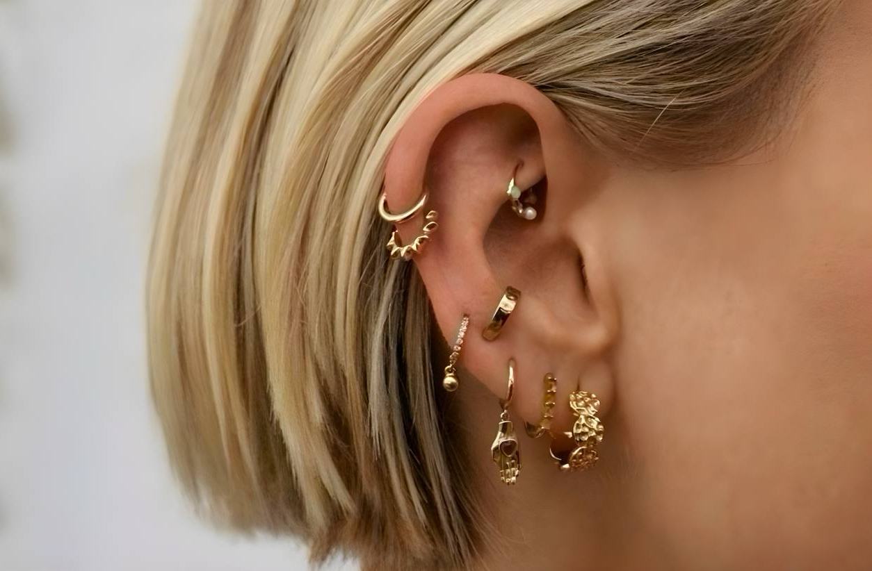 Пирсинг уха