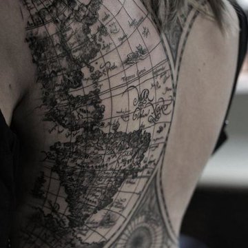 massive_very_detailed_black_ink_whole_back.jpg