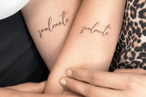 matching-couple-tattoo1.jpg
