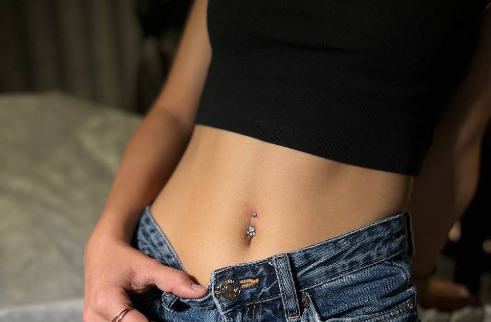 Пирсинг пупка